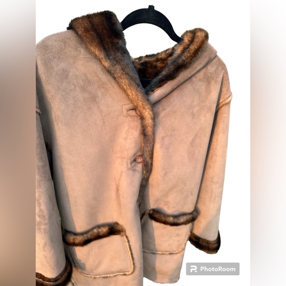 JONES NEW YORK Brown Reversible Faux Fur And Suede Women’s Coat Barley Worn Lg. - Picture 2 of 9